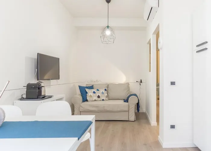 Modern Family Apartment In San Giovanni Metro A Colli Albani Direct To Center And Vatican